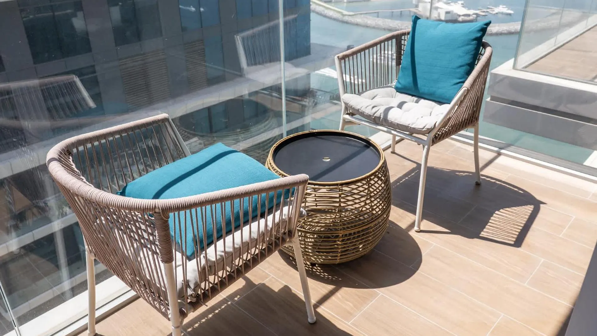 Premium 1 Bedroom In Beach Isle Great For Retreat Dubai