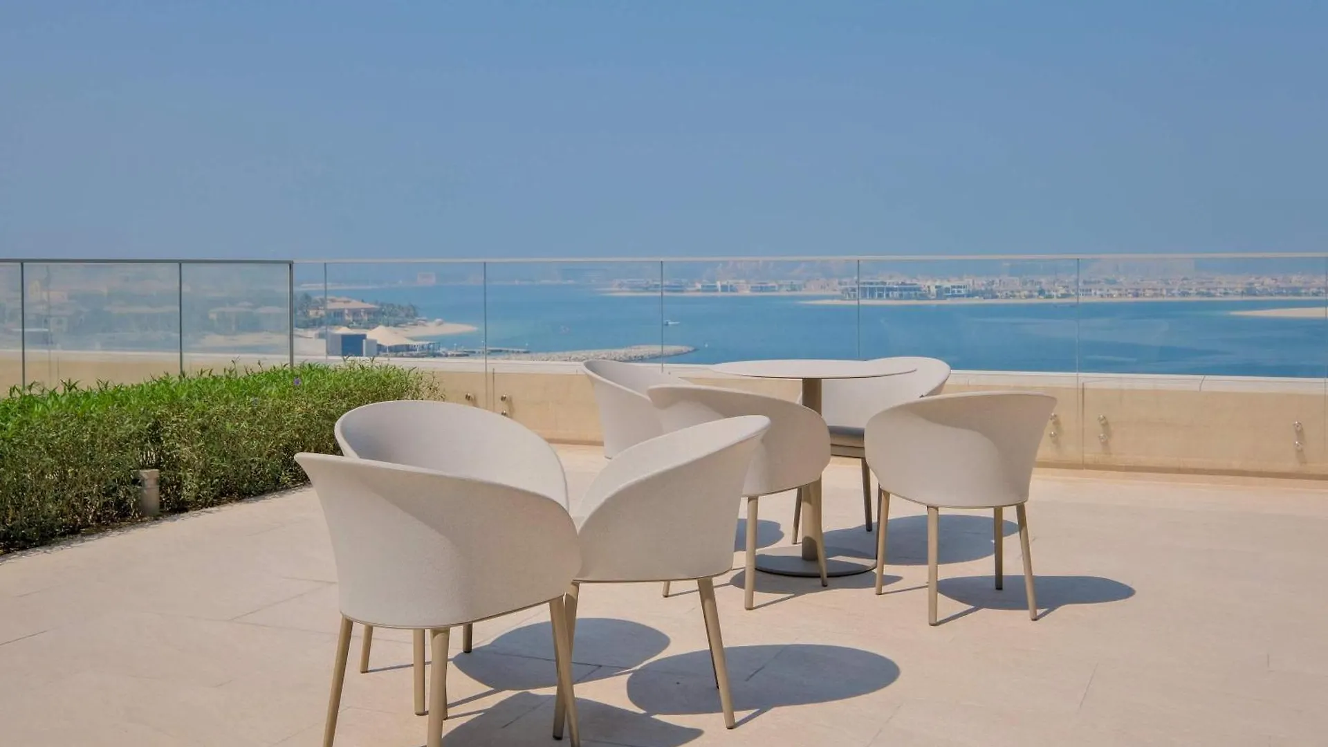Premium 1 Bedroom In Beach Isle Great For Retreat Dubai