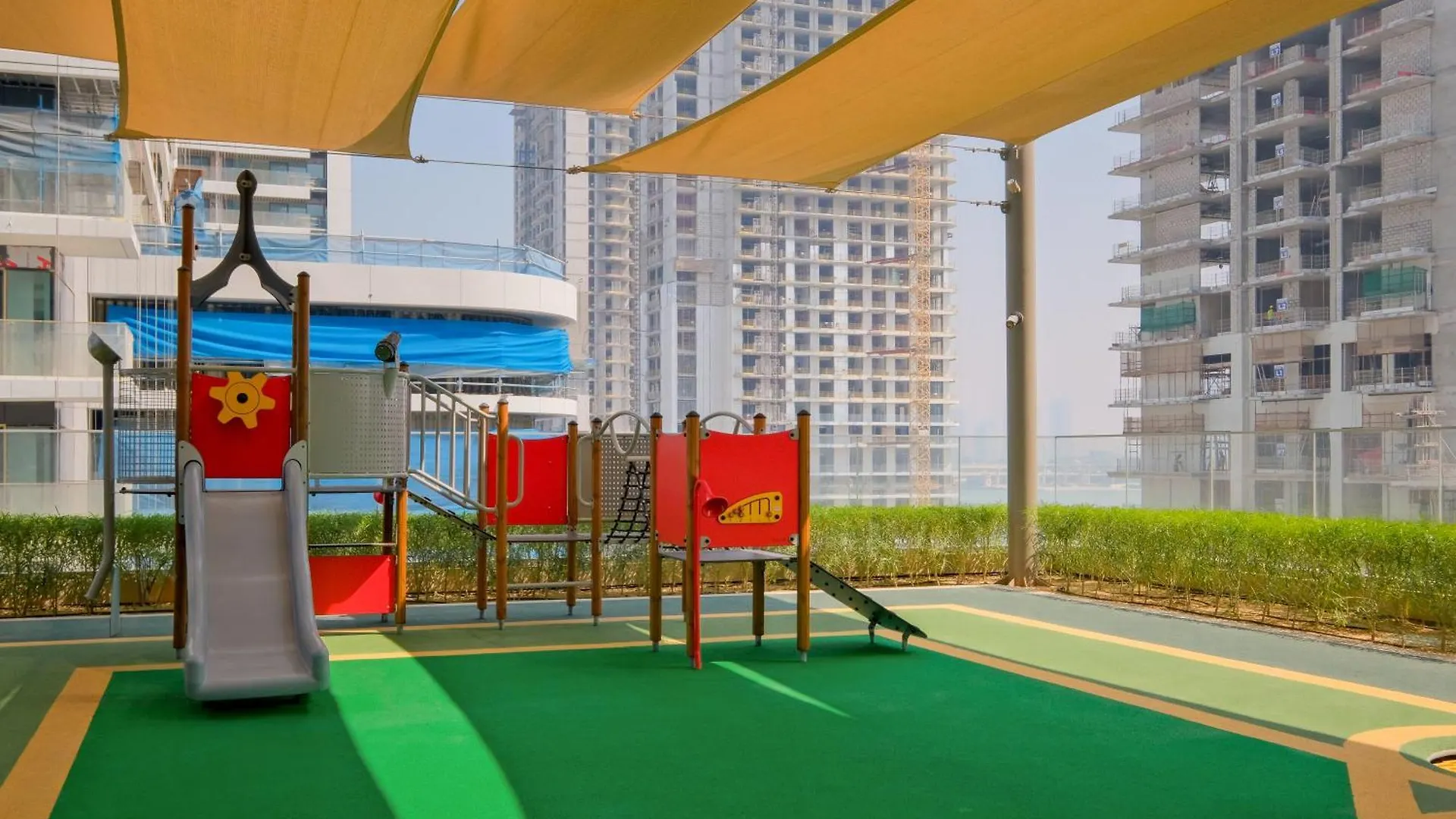 Premium 1 Bedroom In Beach Isle Great For Retreat Dubai Apartment