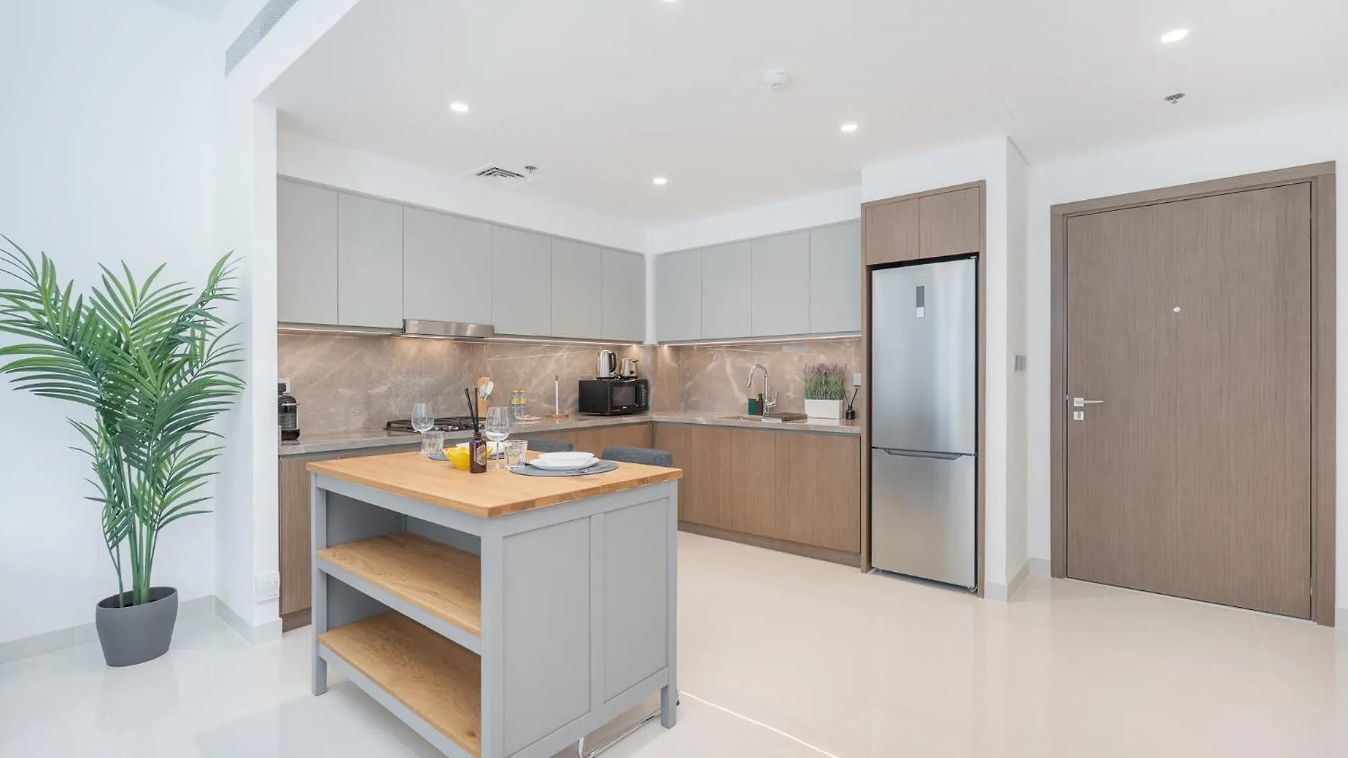 Premium 1 Bedroom In Beach Isle Great For Retreat Dubai United Arab Emirates