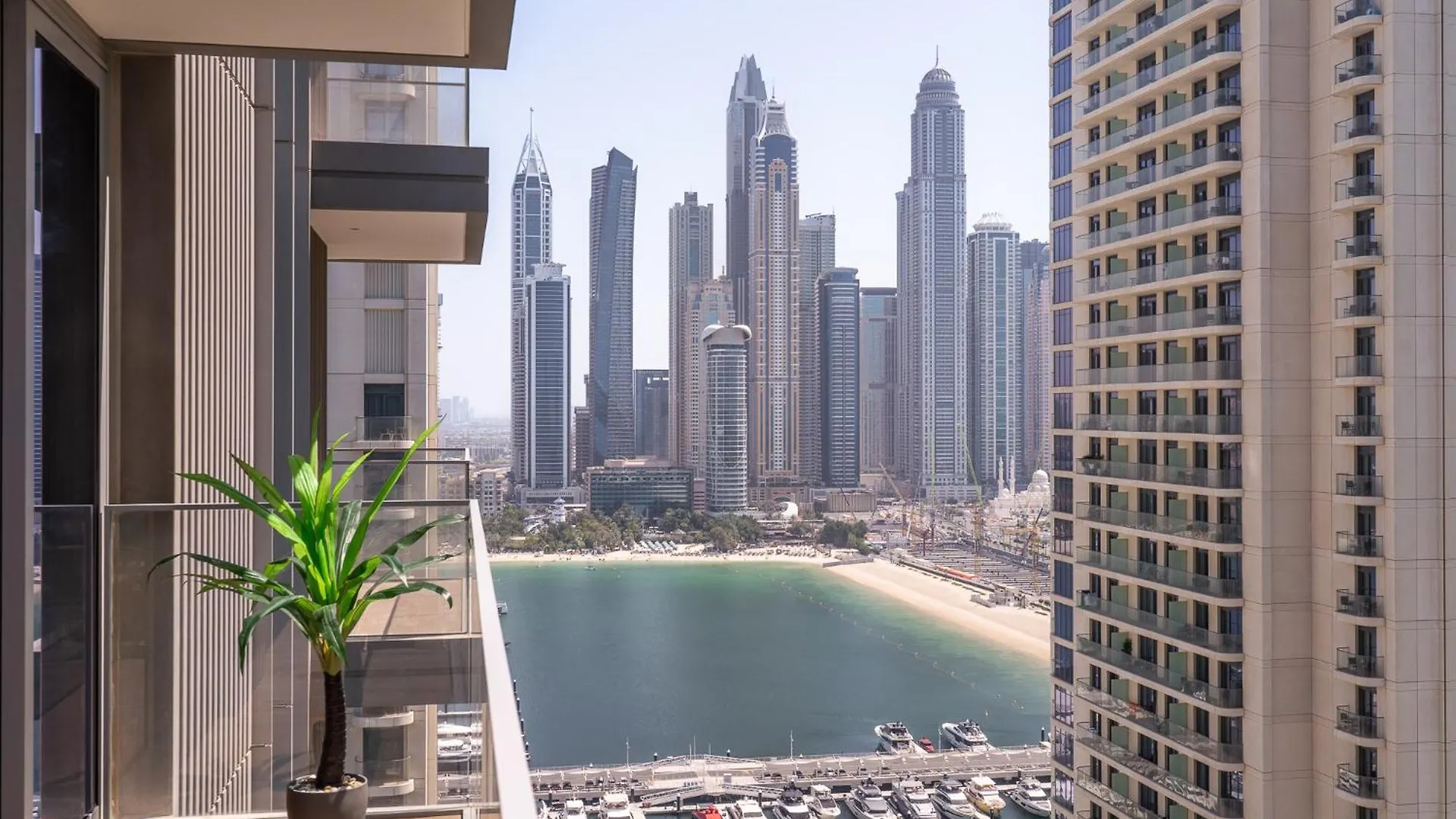 Premium 1 Bedroom In Beach Isle Great For Retreat Dubai Apartment