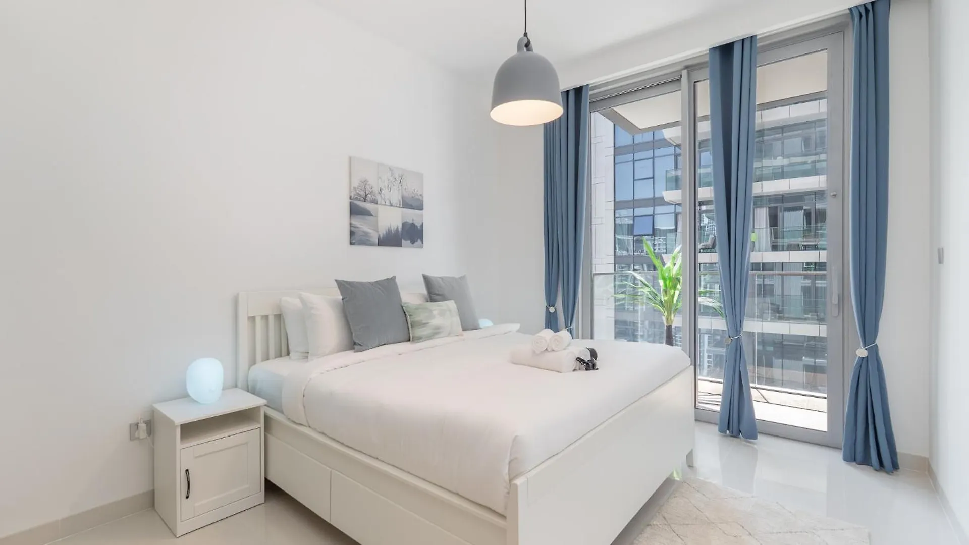 Premium 1 Bedroom In Beach Isle Great For Retreat Dubai Apartment